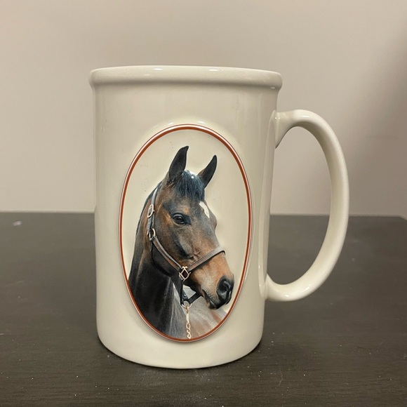 Beautiful Horse Mug with Shakespeare Quote - Picture 2 of 5